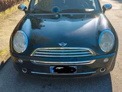 Usata Mini Cooper Cabriolet 90 CV (66 kW) 2006 Nero Cabrio