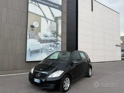 Usata Mercedes A160 Premium 82 CV (60 kW) 2012 Nero Berlina