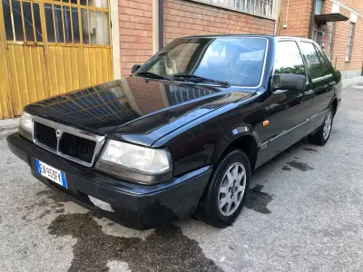 Usata Lancia Thema 117 CV (86 kW) 1989 Nero Berlina