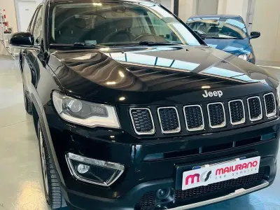 Usata Jeep Compass Limited 120 CV (88 kW) 2020 Nero SUV