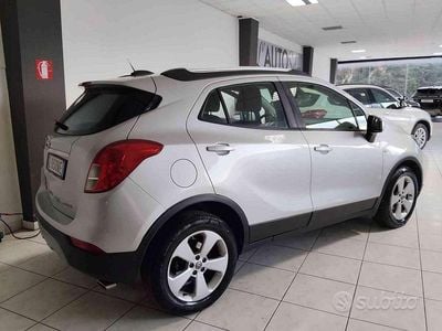 Usata Opel Mokka X 110 CV (80 kW) 2017 Grigio SUV