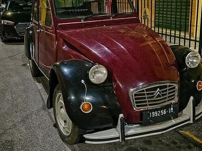 Usata Citroën 2CV Charleston 29 CV (21 kW) 1984 Nero Berlina