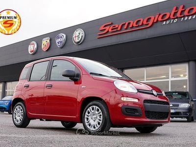 Nuova Fiat Panda Icon 69 CV (50 kW) 2026 Rosso Utilitaria
