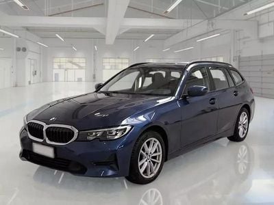Usata BMW 320e 190 CV (139 kW) 2021 Blu Station wagon