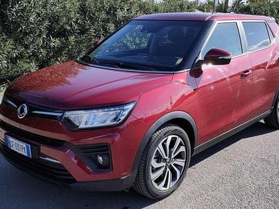 Usata SsangYong Tivoli 136 CV (100 kW) 2021 Rosso SUV