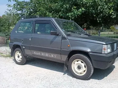 Usata Fiat Panda 4x4 50 CV (36 kW) 1987 Utilitaria