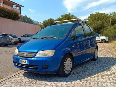 Usata Fiat Idea Active 90 CV (66 kW) 2006 Blu Monovolume