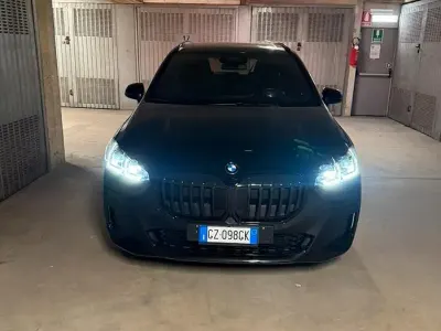 Usata BMW 218 136 CV (100 kW) 2025 Nero Monovolume