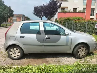 Usata Fiat Punto 60 CV (44 kW) 2006 Grigio Utilitaria
