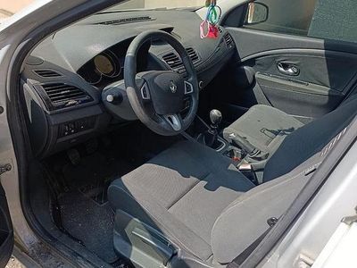 Usata Renault Mégane GrandTour 110 CV (80 kW) 2012 Grigio Station wagon