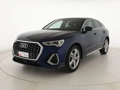 Usata Audi Q3 Sportback S-Line 150 CV (110 kW) 2021 Blu navarra metallizzato SUV