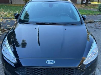 Usata Ford Focus 120 CV (88 kW) 2015 Nero Station wagon