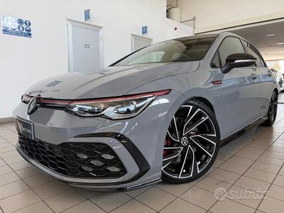 Usata VW Golf VII GTI 245 CV (180 kW) 2021 Grigio Utilitaria