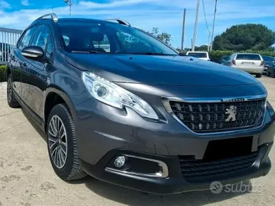 Usata Peugeot 2008 Active 99 CV (72 kW) 2016 Grigio SUV