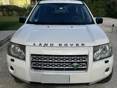 Usata Land Rover Freelander 2 S 160 CV (117 kW) 2009 Bianco SUV