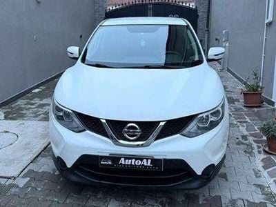 Usata Nissan Qashqai N-Vision 110 CV (80 kW) 2017 Bianco SUV
