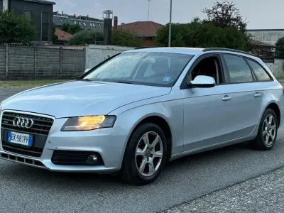 Usata Audi A4 Advanced 143 CV (105 kW) 2011 Argento Station wagon