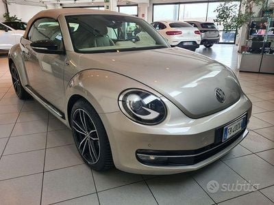 Usata VW Beetle Cabriolet Sport 150 CV (110 kW) 2016 Beige Cabrio