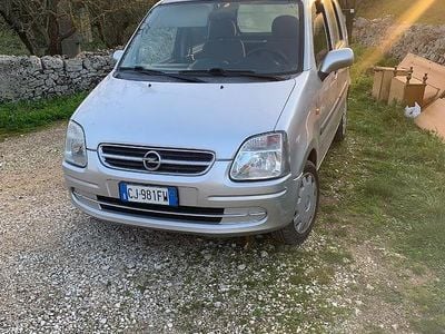 Usata Opel Agila 2002 Grigio Berlina