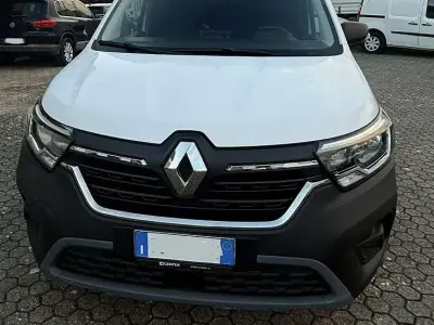 Usata Renault Kangoo 95 CV (69 kW) 2023 Bianco Furgone
