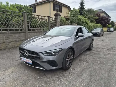 Käytetty Mercedes CLA180 Advanced 136 HP (100 kW) 2024 Harmaa Sedan