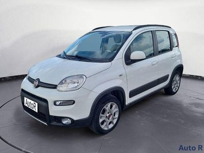 Usata Fiat Panda 4x4 S 75 CV (55 kW) 2015 Bianco Utilitaria