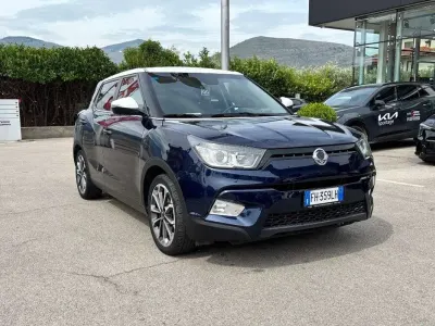 Usata SsangYong Tivoli 128 CV (94 kW) 2017 Blu SUV