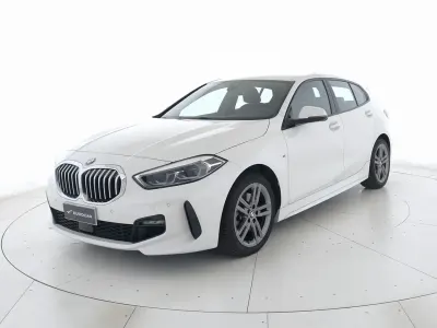 Usata BMW 116 M Sport 116 CV (85 kW) 2021 Bianco Utilitaria
