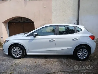 Usata Seat Ibiza 80 CV (58 kW) 2021 Bianco Utilitaria