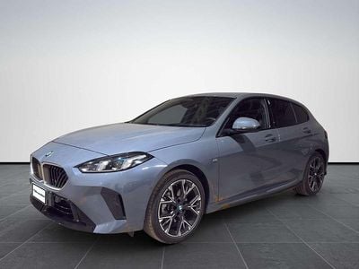 Storm bay metallizzato Usata 2024 BMW 118 Comfort Edition Utilitaria | 33.881 € (Buon prezzo)