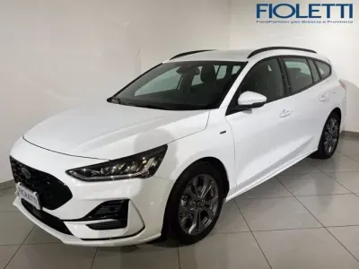Usata Ford Focus ST-Line 125 CV (91 kW) 2022 Bianco Station wagon