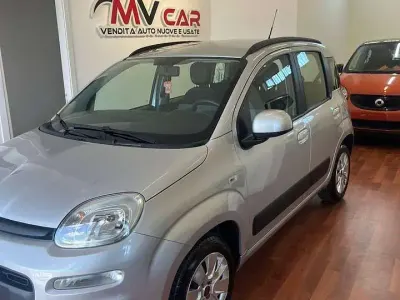 Usata Fiat Panda Lounge 95 CV (69 kW) 2018 Argento Utilitaria