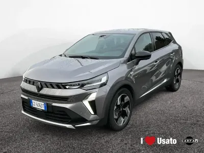 Usata Renault Clio Iconic 145 CV (106 kW) 2025 Grigio Utilitaria
