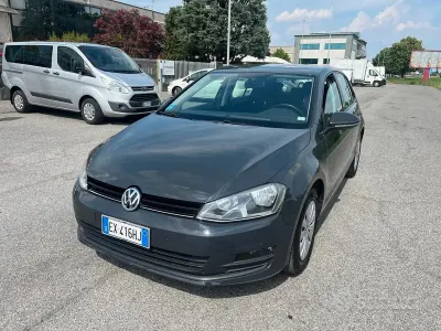 Usata VW Golf VII Comfortline 86 CV (63 kW) 2014 Grigio Berlina