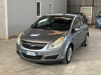 Usata Opel Corsa Sport 80 CV (58 kW) 2008 Blu Utilitaria