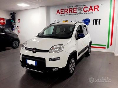 Usata Fiat Panda 4x4 S 85 CV (62 kW) 2014 Bianco Utilitaria