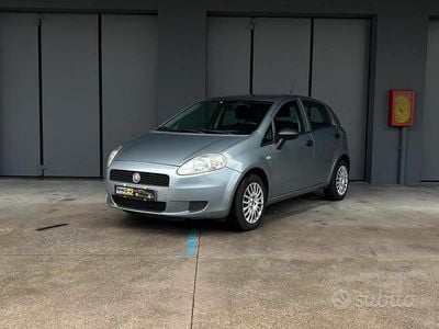 Usata Fiat Punto Evo Dynamic 69 CV (50 kW) 2012 Grigio Utilitaria