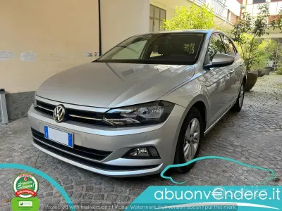 Usata VW Polo Comfortline 95 CV (69 kW) 2020 Grigio Utilitaria
