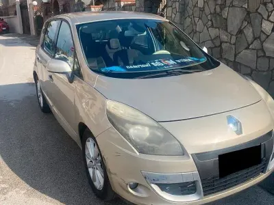 Usata Renault Scénic III