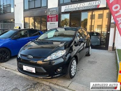 Usata Ford Fiesta 60 CV (44 kW) 2011 Nero Utilitaria