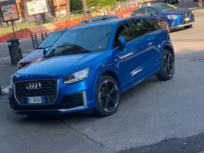 Usata Audi Q2 Ambiente 150 CV (110 kW) 2017 Blu SUV
