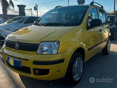 Usata Fiat Panda 77 CV (56 kW) 2012 Giallo Utilitaria