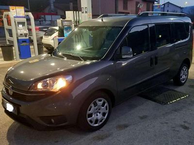Usata Fiat Doblò Lounge 105 CV (77 kW) 2016 Monovolume