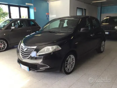 Usata Lancia Ypsilon S 95 CV (69 kW) 2011 Nero Utilitaria
