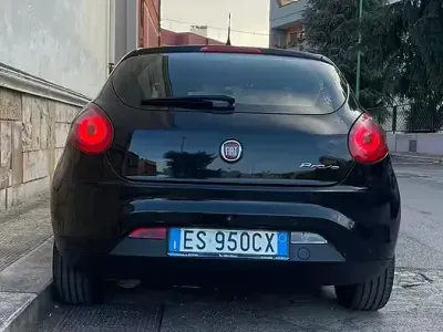 Usata Fiat Bravo 120 CV (88 kW) 2008 Nero Utilitaria