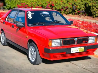 Usata Lancia Delta 141 CV (103 kW) 1990 Rosso Utilitaria