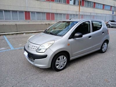Grigio Usata 2010 Nissan Pixo Utilitaria | 3000 €