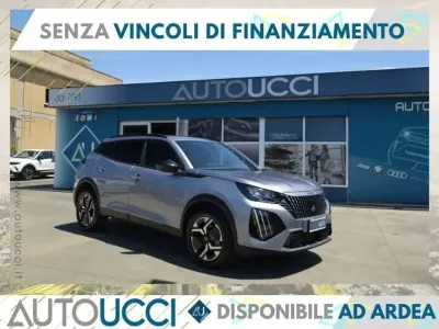 Usata Peugeot 2008 Allure 101 CV (74 kW) 2025 Grigio artense SUV