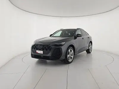 Nuova Audi Q5 Sportback S-Line 204 CV (150 kW) 2025 Grigio SUV