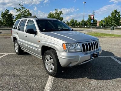 Usata Jeep Grand Cherokee 218 CV (160 kW) 2005 Grigio SUV